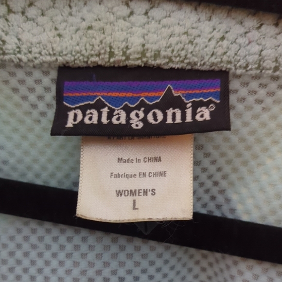 Patagonia Two-Tone Outdoor Jacket Patagonia women’s waterproof shell jacket - Picture 2 of 11